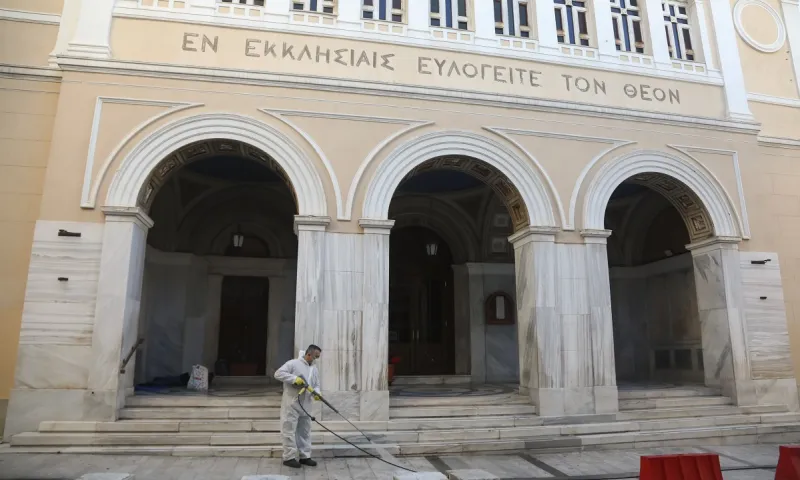 Μητροπολίτης Ναυπάκτου: «Οι Εκκλησίες δεν είναι ανοιχτές για τους πιστούς» (vid)