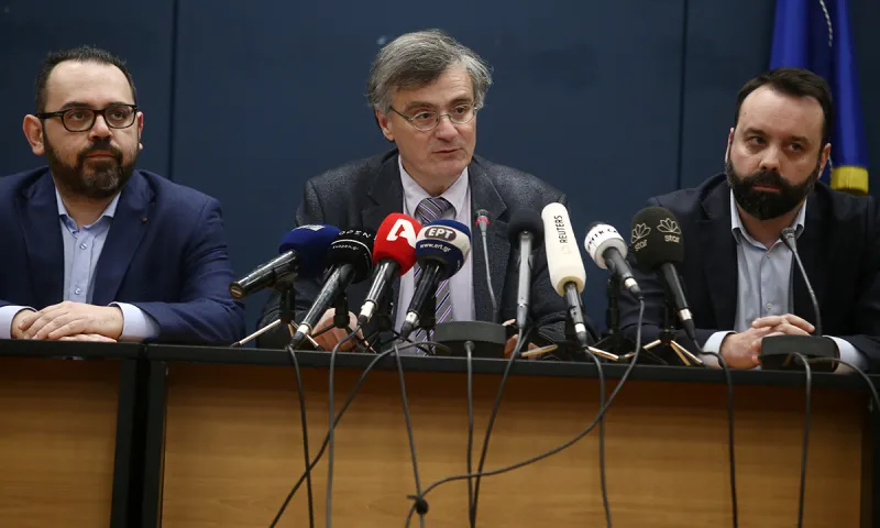 Τσιόδρας: 3 νέοι θάνατοι, 71 καινούργια κρούσματα (vid)