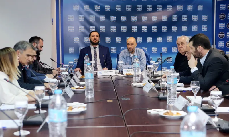 Super League: Παύση πληρωμών προς ΕΠΟ και αναστολή προσφυγών