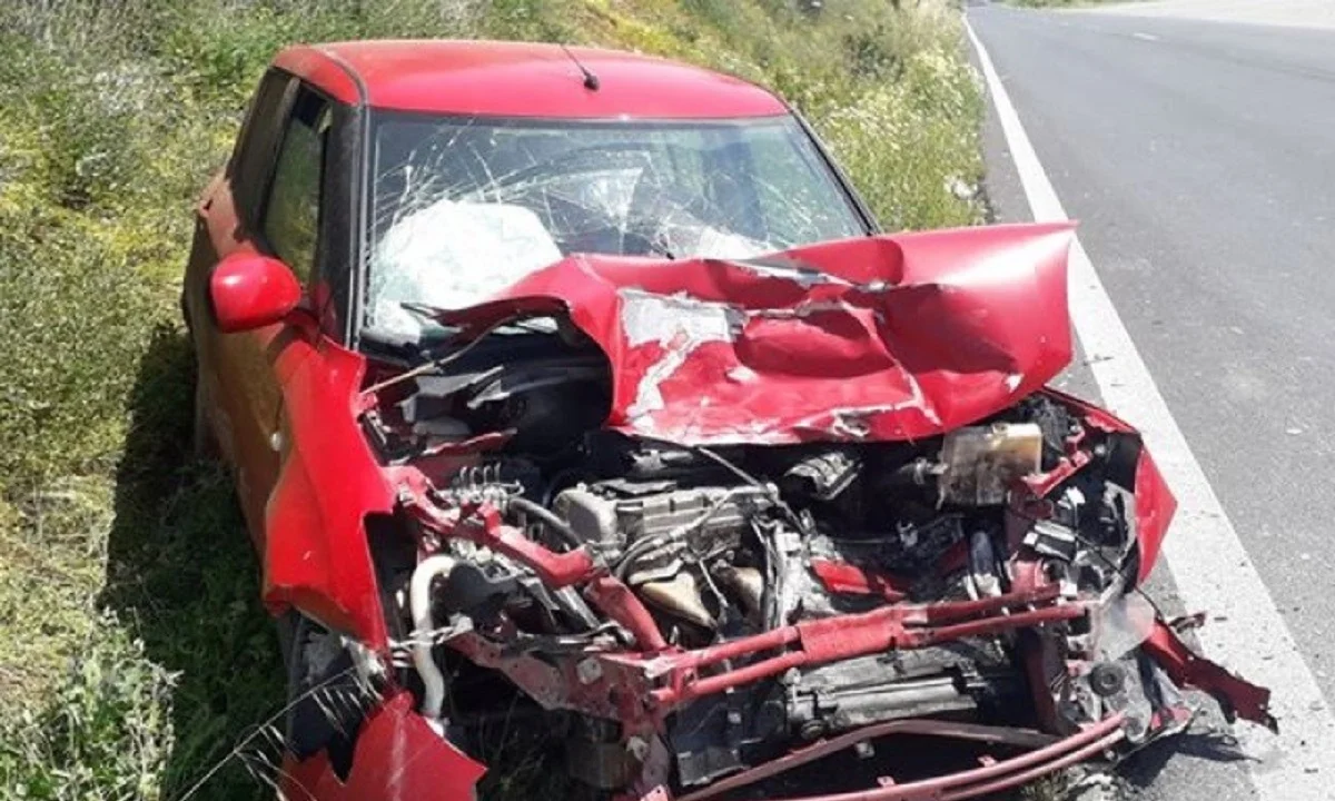Κρήτη: Καρέ- καρέ το τρομακτικό τροχαίο με τρία οχήματα (vid)