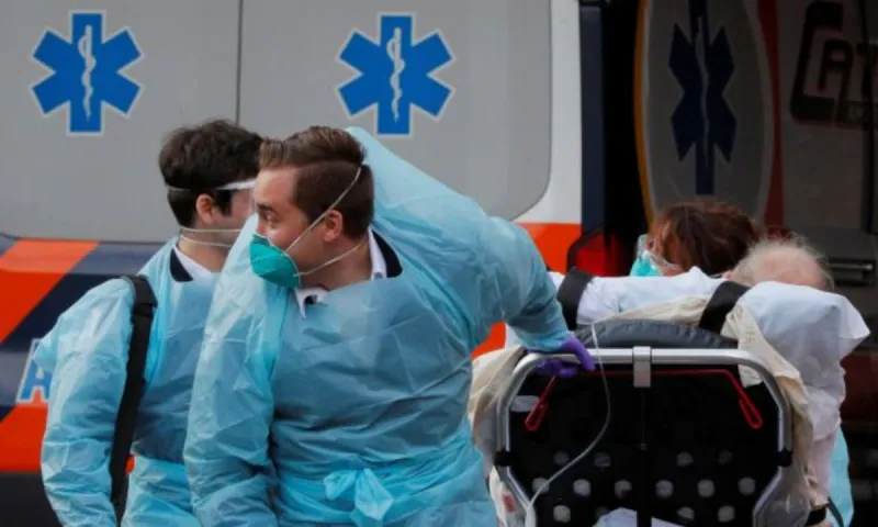 Κορονοϊός - ΣΟΚ: Πάνω από 100.000 οι νεκροί (vid)
