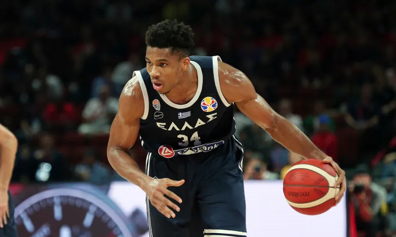 FIBA: Team Γιάννης ή Team ΛεΜπρόν