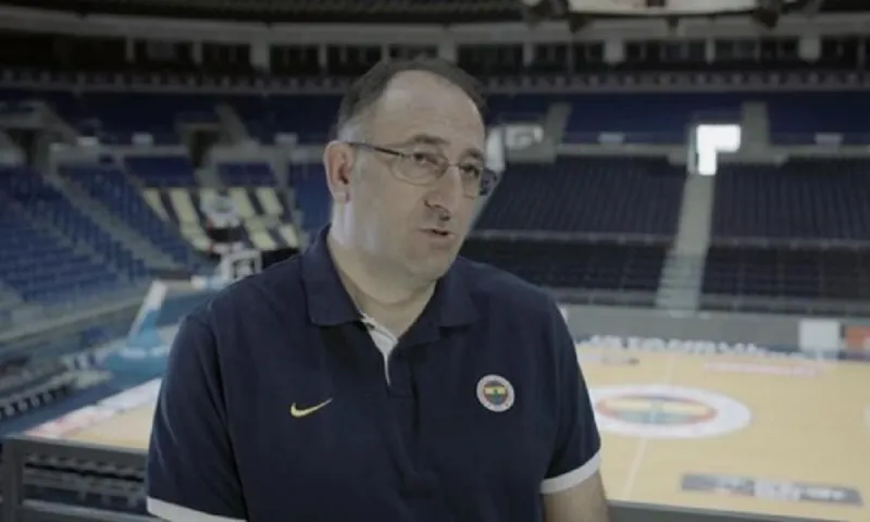 Φενέρμπαχτσε: Συγκλονίζει ο team manager που νίκησε τον κορονοϊό