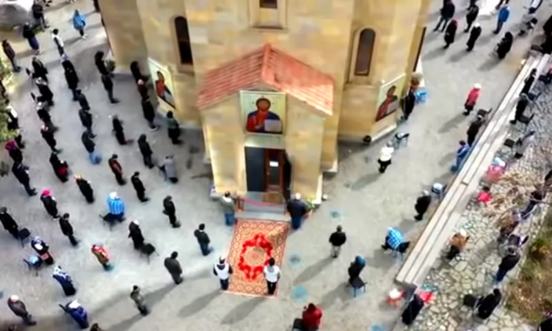 Συγκλονιστικές εικόνες από την Ορθόδοξη Γεωργία (vid)