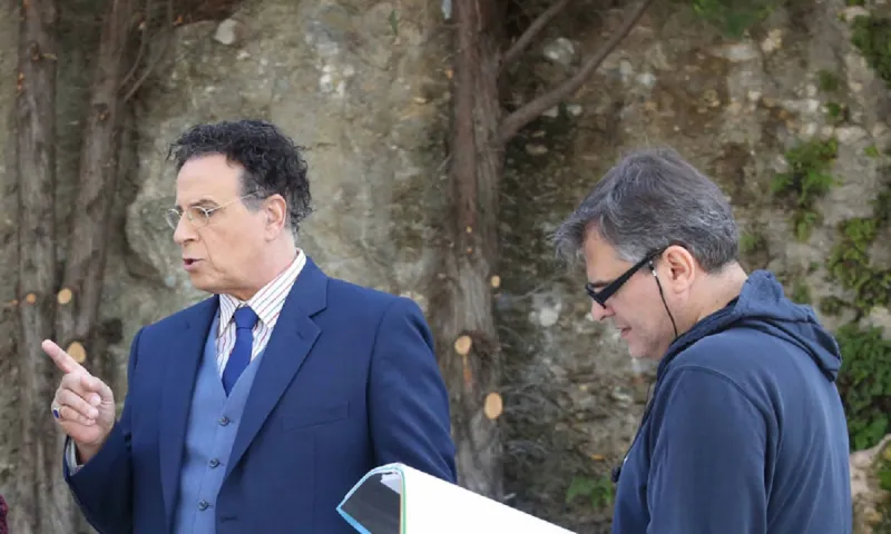 Ρώμας: Αποκαλύψεις για το «Καφέ της Χαράς» (vid)