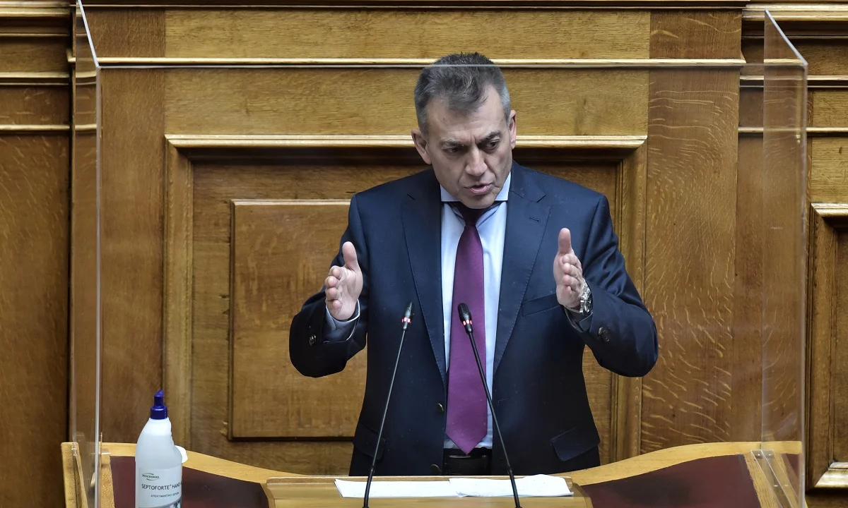 Βρούτσης: «Επεκτείνουμε τους δικαιούχους των 800 ευρώ»