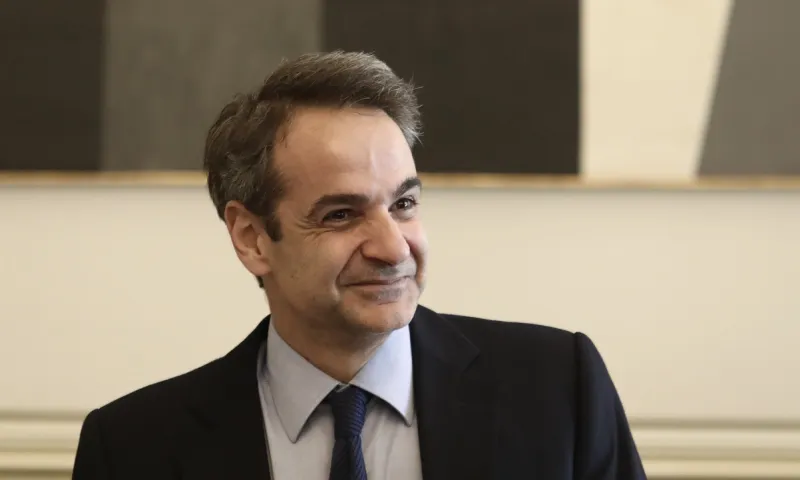 Μητσοτάκης: Οι ευχές του πρωθυπουργού και το «μένουμε σπίτι»