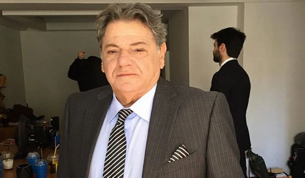 Εσπευσμένα με σοβαρό πρόβλημα στο Τζάνειο ο Γιώργος Παρτσαλάκης!