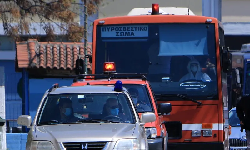 Θεσσαλονίκη: Συνέλαβαν τον γιο του ηλικιωμένου για τη φωτιά στο διαμέρισμα