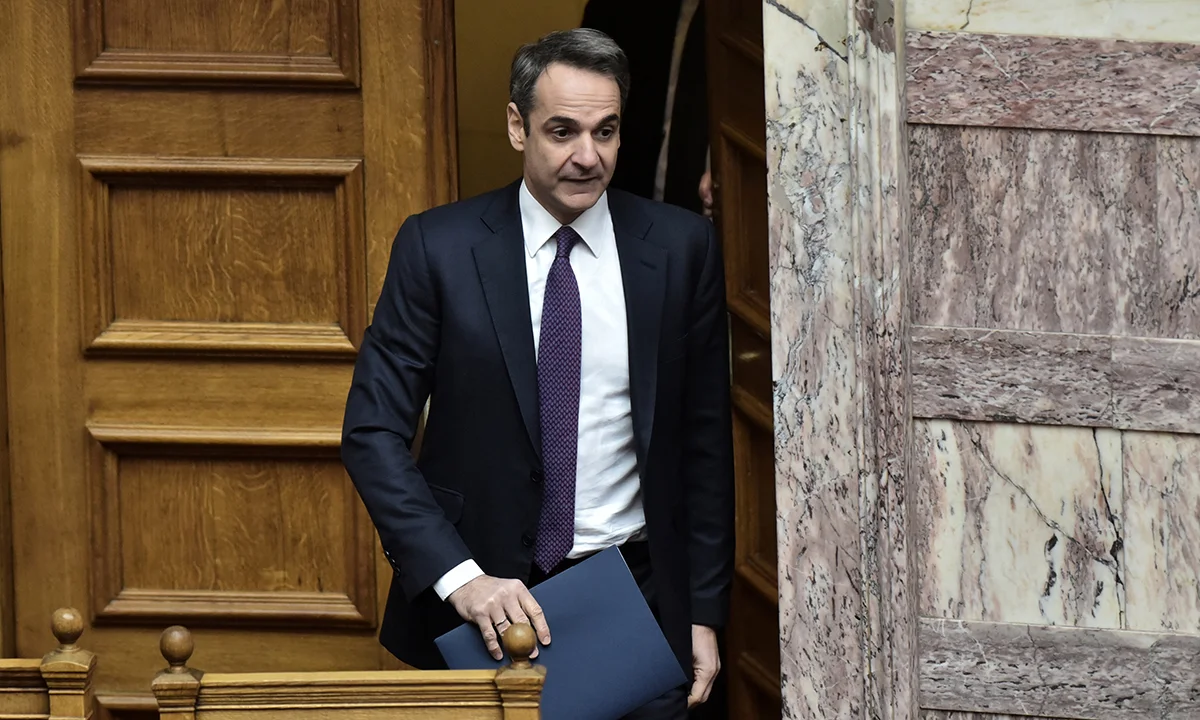 Χαμόγελα στο Μαξίμου: Η task force που ετοιμάζει το «σχέδιο εξόδου»