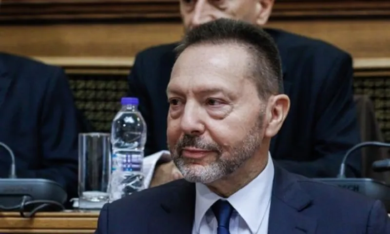 Στουρνάρας: «Ύφεση μέχρι 8% στην Ελλάδα, υπερβολικά τα 10%»