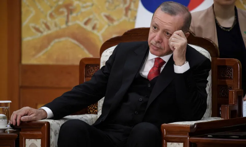Ο κορονοϊός σκότωνε και ο Ερντογάν το έκρυβε!