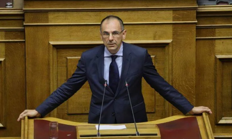 Γεραπετρίτης: «Να ολοκληρωθεί το πρωτάθλημα να χαρούμε εμείς οι Ολυμπιακοί» (vid)