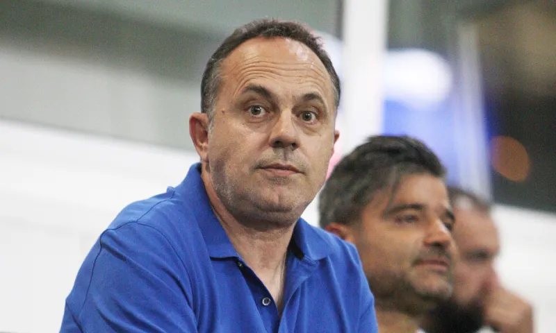 Παπαϊωάννου: «Δεν μπορεί να γίνει πρωτάθλημα»