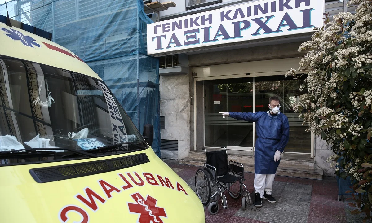 «Ταξιάρχαι»: Νέο ύποπτο κρούσμα – Στο «Ελπίς» ο ασθενής