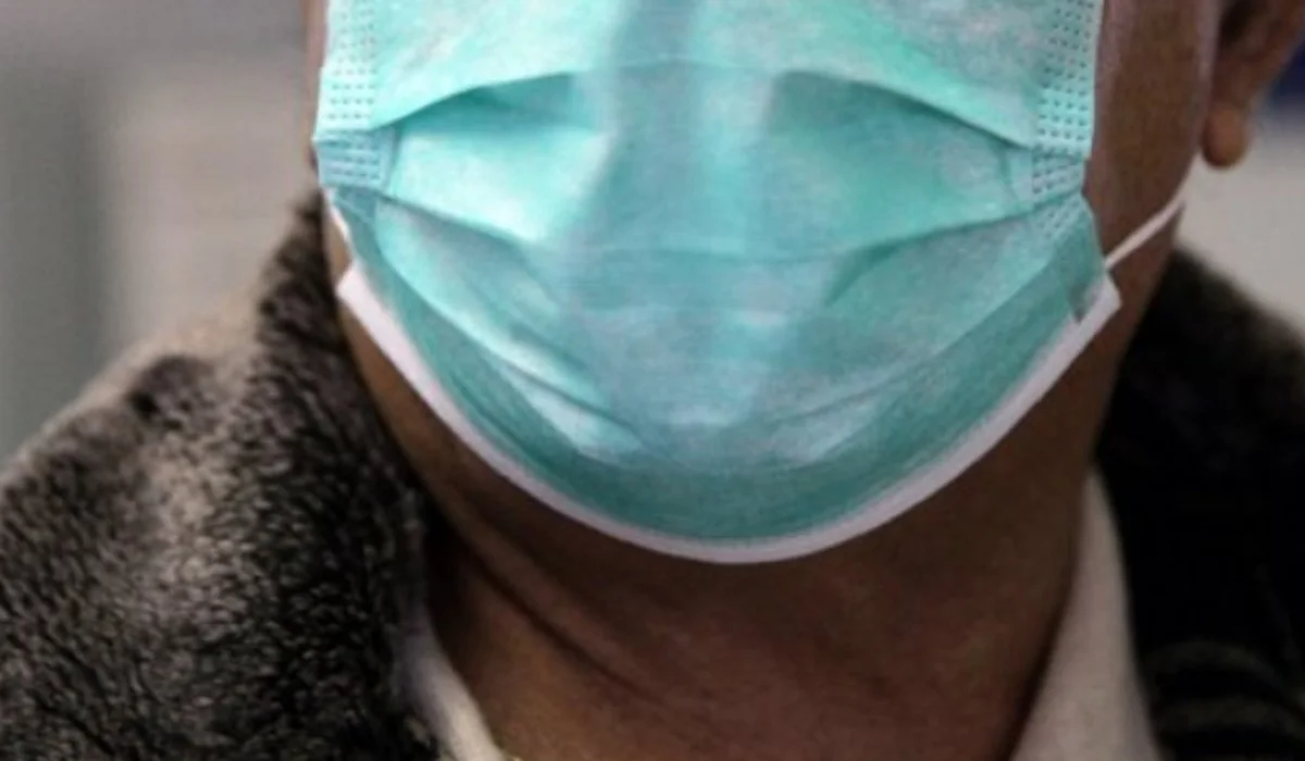 Ψεύτικο μήνυμα: Προσοχή μοιράζουν μάσκες με υπνωτικό