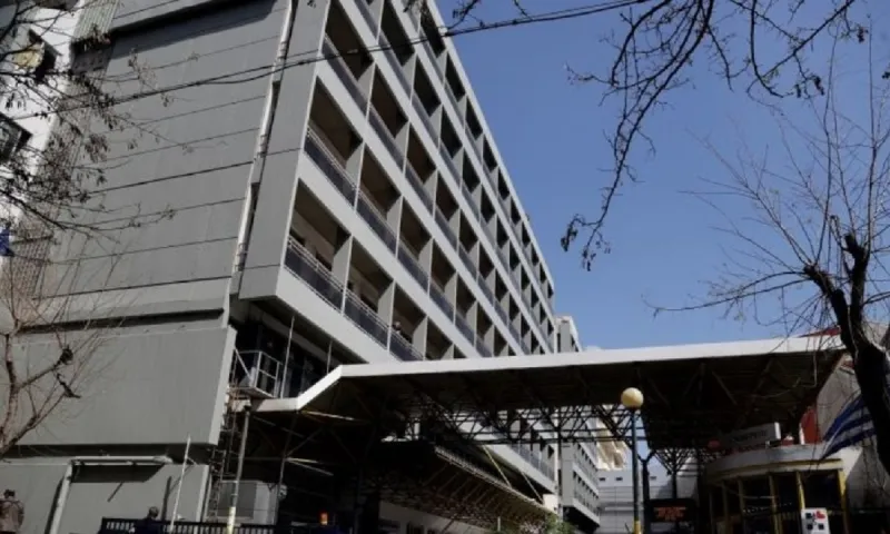 Κορονοϊός - Ελλάδα: Πέθανε 78χρονος στον Ευαγγελισμό - 131 οι νεκροί
