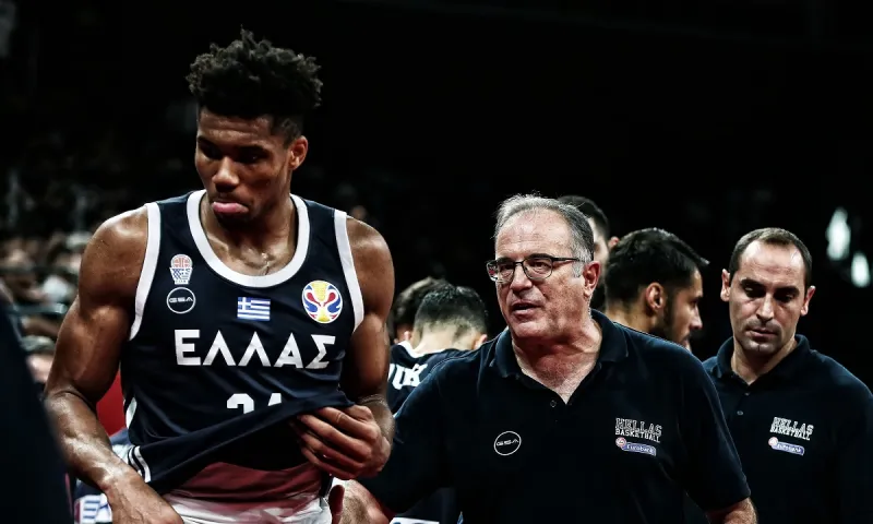 Σκουρτόπουλος: «Ο Ντόρσεϊ θα δώσει λύσεις για τον Αντετοκούνμπο»
