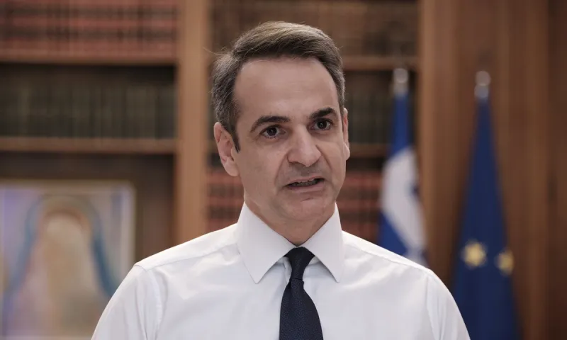 Άρση μέτρων: Την Τρίτη το διάγγελμα Μητσοτάκη - Τι αναμένεται να πει