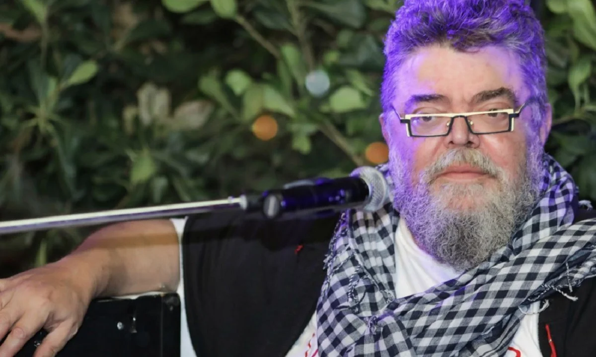 Κραουνάκης: «Δεν θέλω το τραγούδι μου στου Κούλη τα λημέρια»
