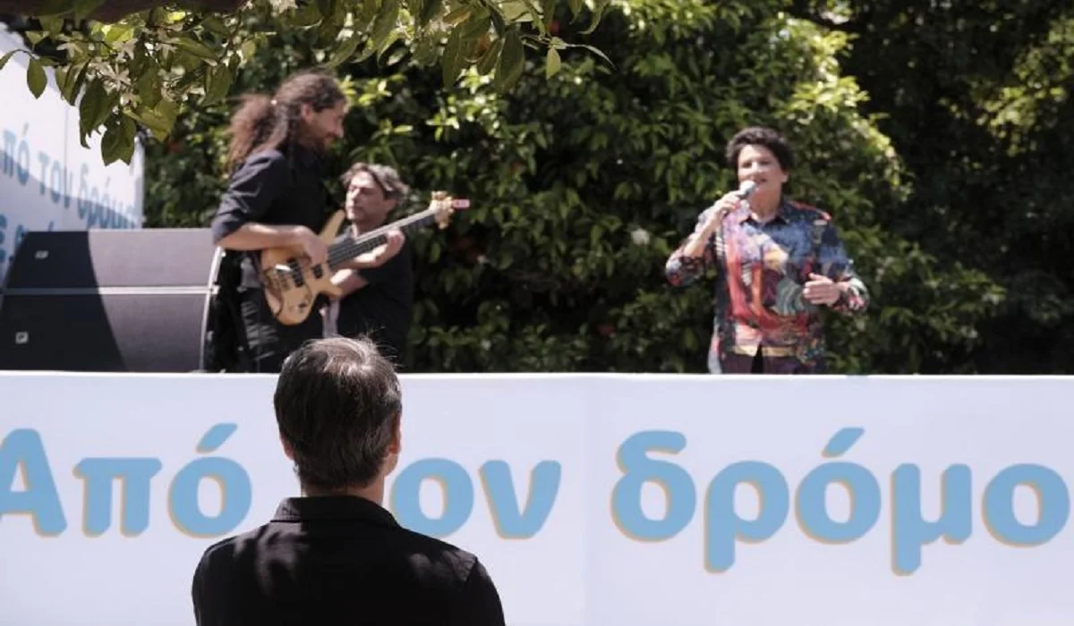 Πρωτοψάλτη: «Αδειάζει» Μητσοτάκη για τη φιέστα στο Μαξίμου