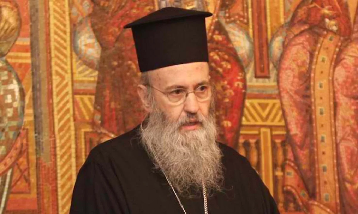 Ιερόθεος: «Θα ανοίξουν κομμωτήρια και όχι οι εκκλησίες; Έχουμε κι εμείς Πρωτοψάλτες»