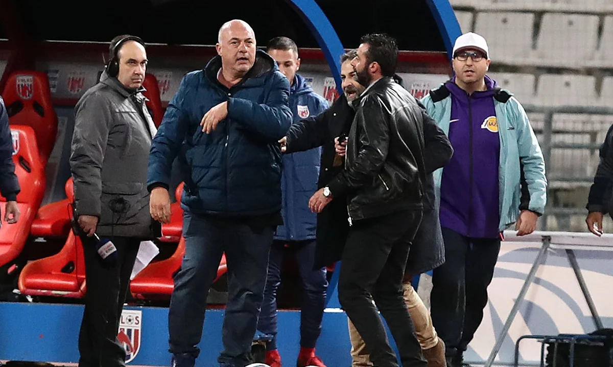 Βόλος: «Κύριε Μαρινάκη "ΑΝΤΕ ΓΕΙΑ" όπως λέτε στον Πειραιά»