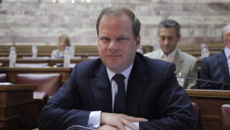 Καραμανλής: Δωρεάν μάσκες; Με τίποτα! (vid)