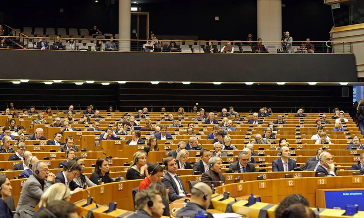 Σκάνδαλο μεγατόνων στην Ευρωβουλή με ελληνική εμπλοκή!