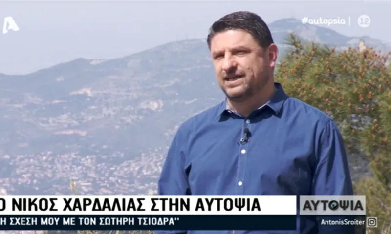 Χαρδαλιάς: «Δεν πουλάω τσαμπουκά, τη δουλειά μου κάνω» (vids)