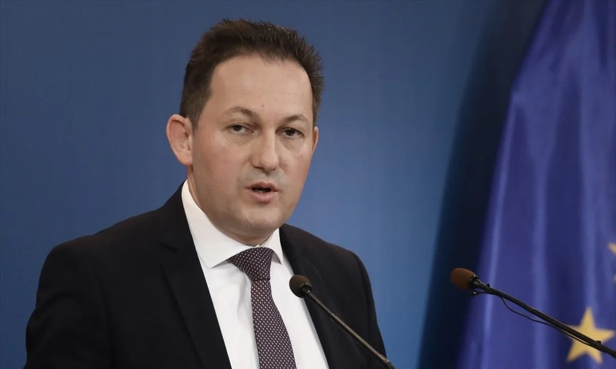 Πέτσας: «Δεν επιτρέπονται οι συναθροίσεις, όσοι βρεθούν σε συγκεντρώσεις παραβιάζουν το νόμο»