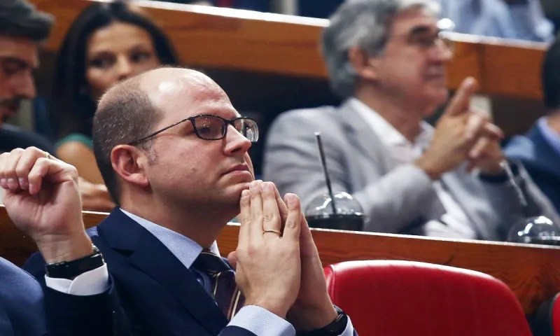 Ζαγκλής: «Υποφέρουν οι σύλλογοι, αλλά δεν είναι στιγμές πανικού»