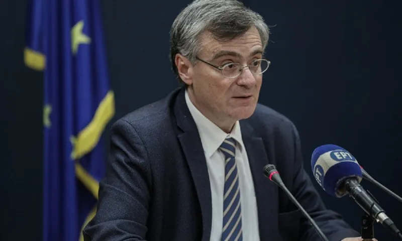 Τσιόδρας: Υπερβάλαμε στους θανάτους από κορονοϊό