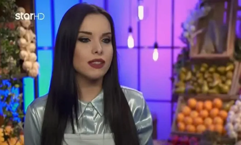 MasterChef 4: Ριάλιτι όσο δεν πάει! «Οταν μιλάει για μένα θα ξεπλένει το βρώμικο στόμα της»