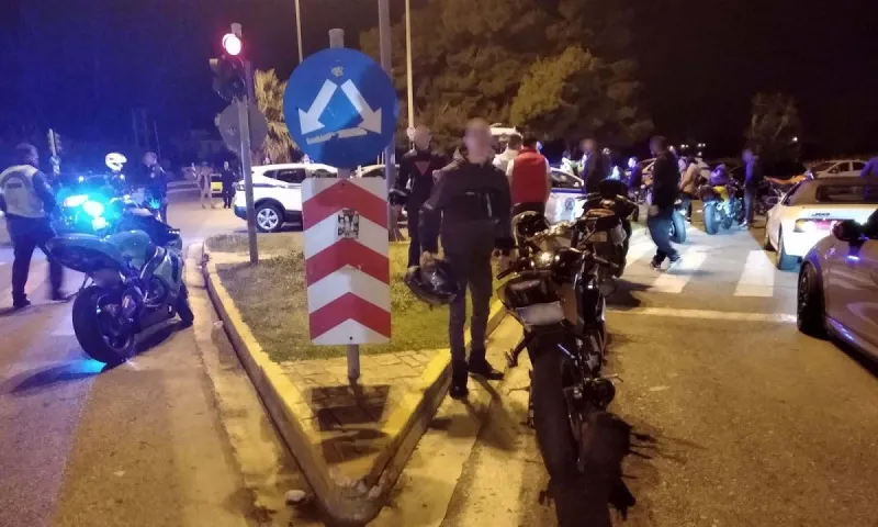 Βάρκιζα: Η καραντίνα τελείωσε, οι κόντρες επέστρεψαν στα Λιμανάκια