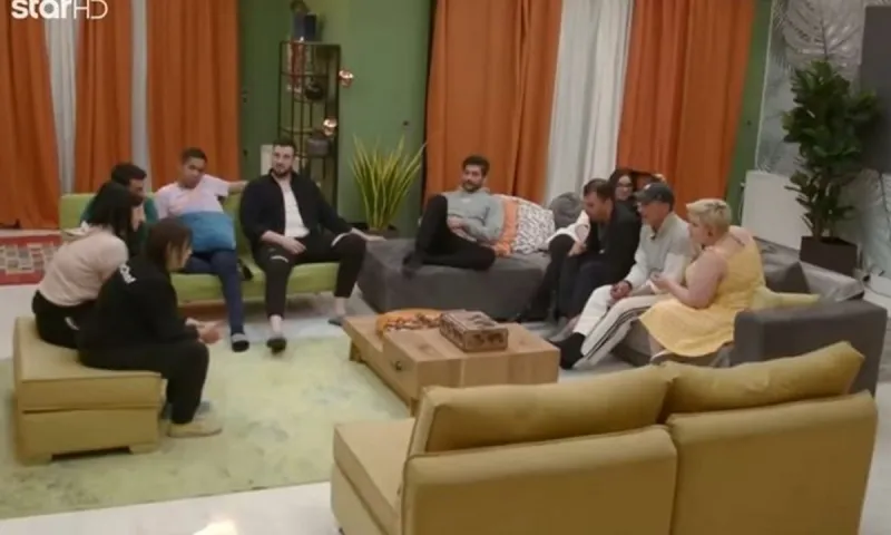 MasterChef: Χαμός για την Κατερίνα - Έφυγε η κατσαρίδα (vid)