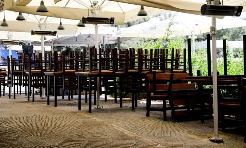 Εστίαση: Πίεση στην κυβέρνηση με «άδειες καρέκλες»
