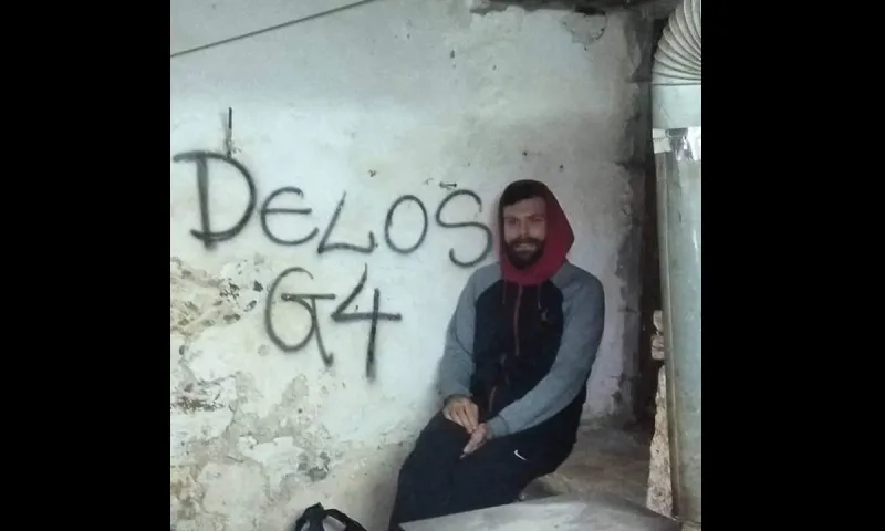 Το αντίο των οπαδών του ΠΑΟΚ στο  γνωστό tattoo Artist και ΠΑΟΚτσή Ντέλο