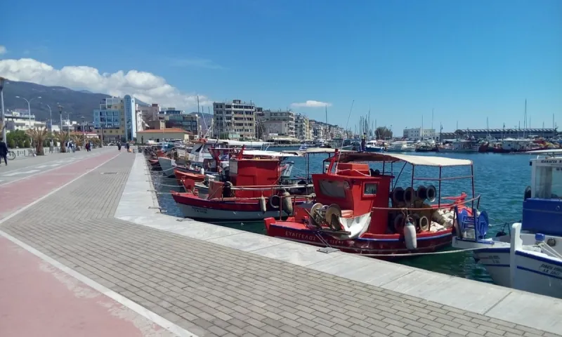 Βόλος: Έκανε βουτιά θανάτου με το ποδήλατό του στην παραλία