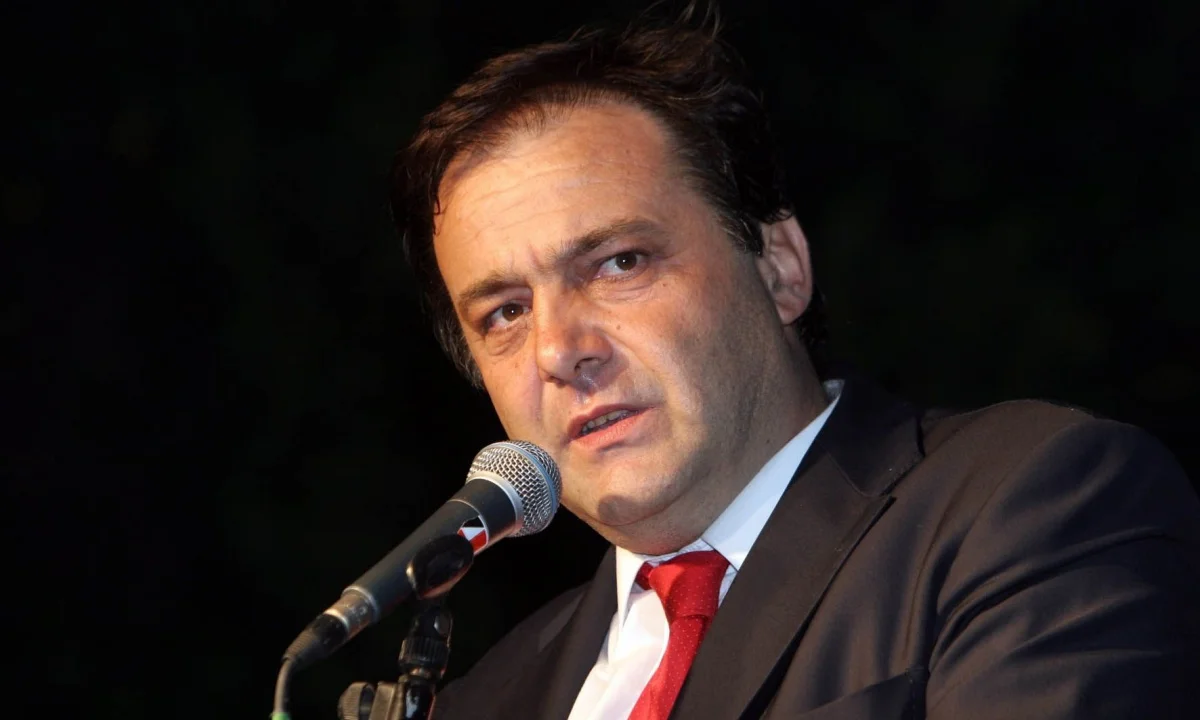 Αποστολίδης: «Καλύτερα Ρώσος παρά Κολομβιανός»