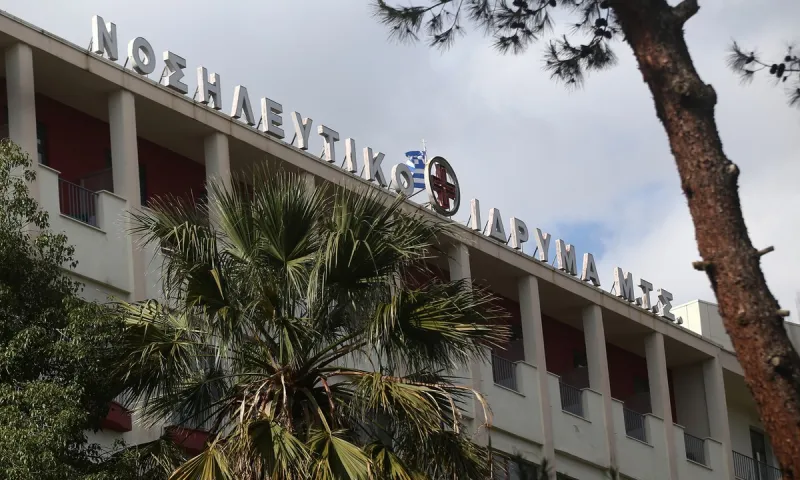 Γλυφάδα: Θετικοί τρεις Σουηδοί στον κορονοϊό