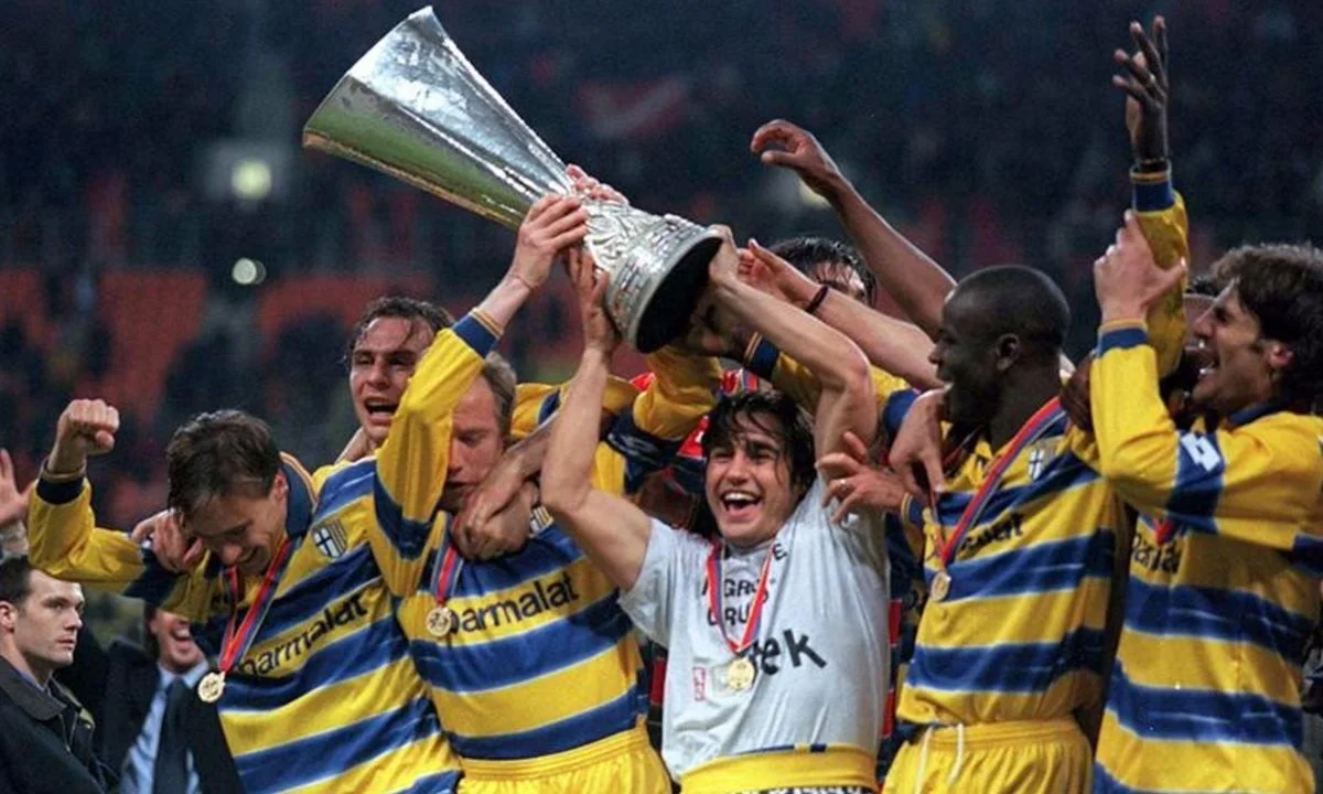 Περασμένα μεγαλεία: Η Πάρμα κατακτά το UEFA! (vid)