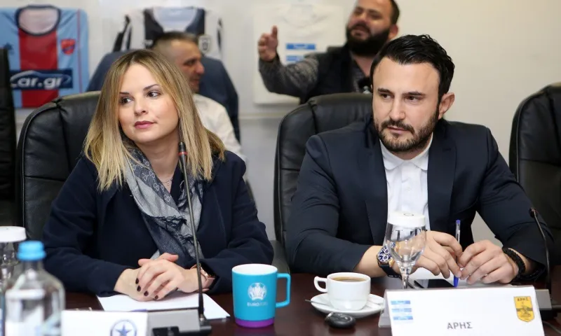 Καρυπίδης στο ΔΣ της Super League: «Η ΕΠΟ θα δώσει κάποια από τα 4 εκατομμύρια της UEFA;»