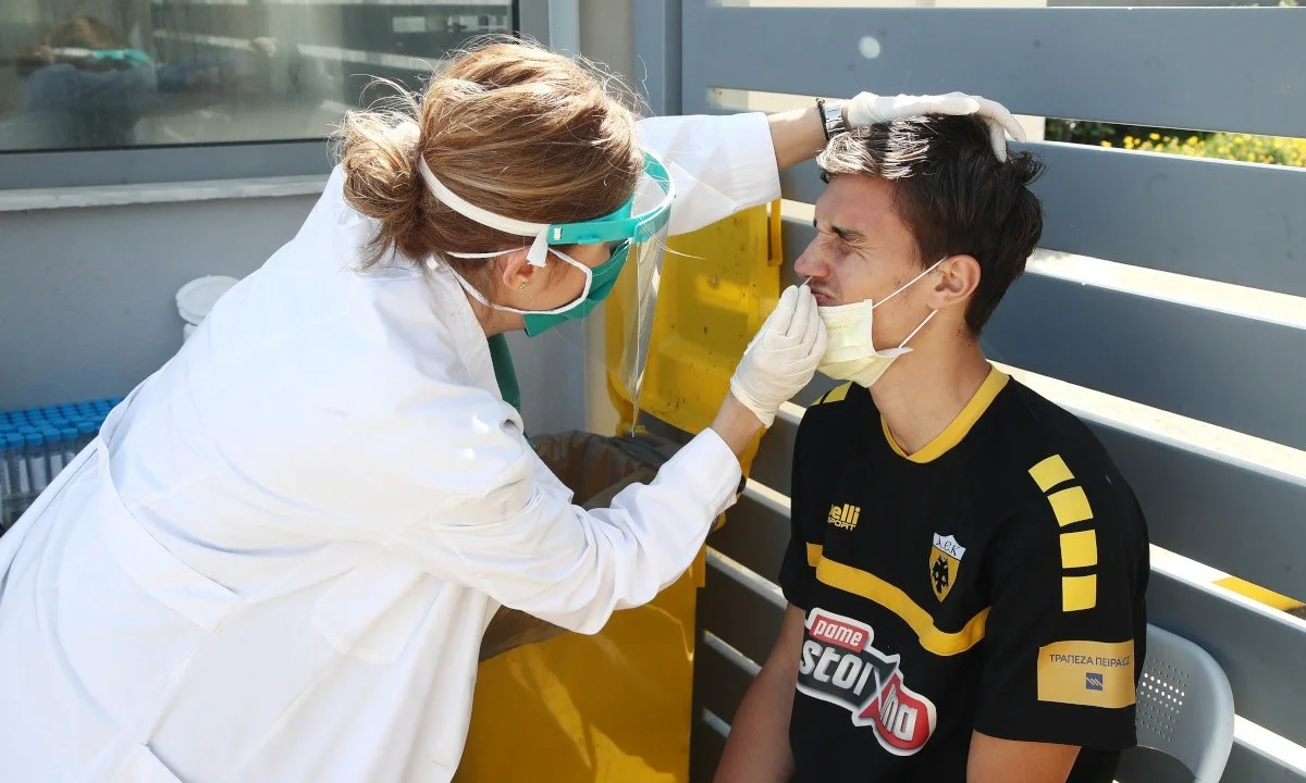ΑΕΚ: Αρνητικά και τα δεύτερα τεστ για κορονοϊό