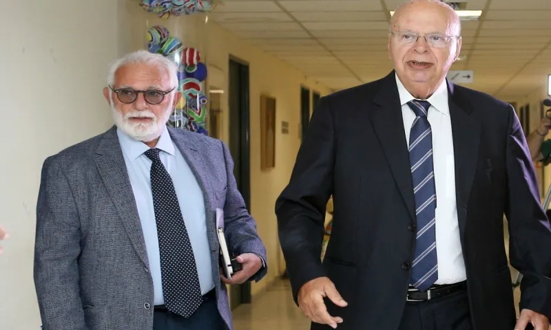 ΕΟΚ: Υποψήφιος πρόεδρος ο Τσαγκρώνης - «Τέλος εποχής» Βασιλακόπουλου
