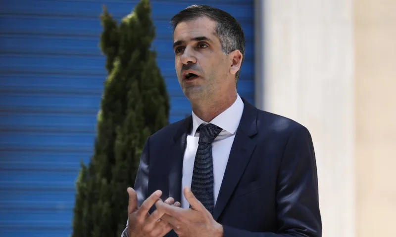 «Λάθος»! Τι δήλωσε ο Κώστας Μπακογιάννης για τον συνωστισμό στην Ομόνοια