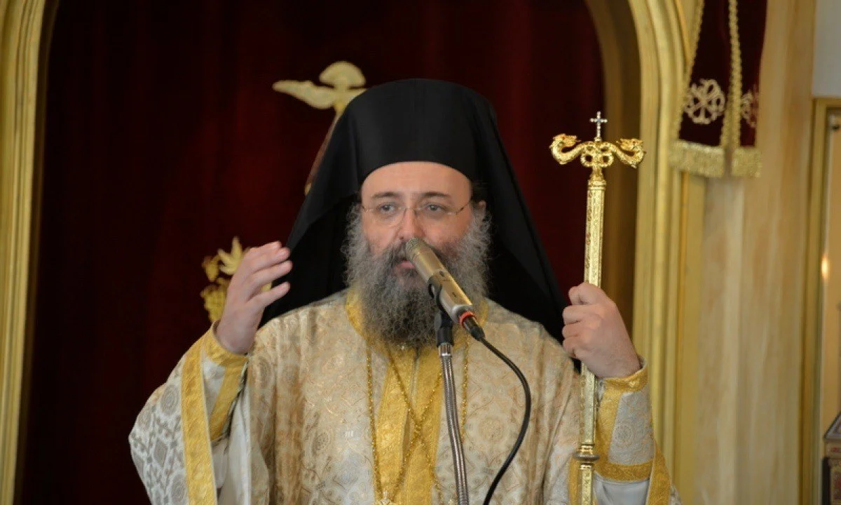 Μητροπολίτης Πατρών: Συγχαρητήρια στον Νίκο Οικονομόπουλο για τις δηλώσεις του περί Θείας Κοινωνίας!