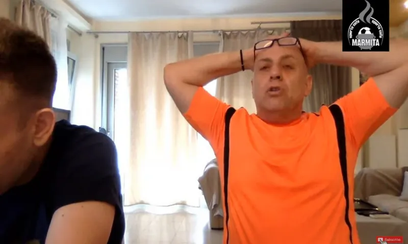 Ραπτόπουλος: Κράξιμο από fans της εκπομπής του (vid)