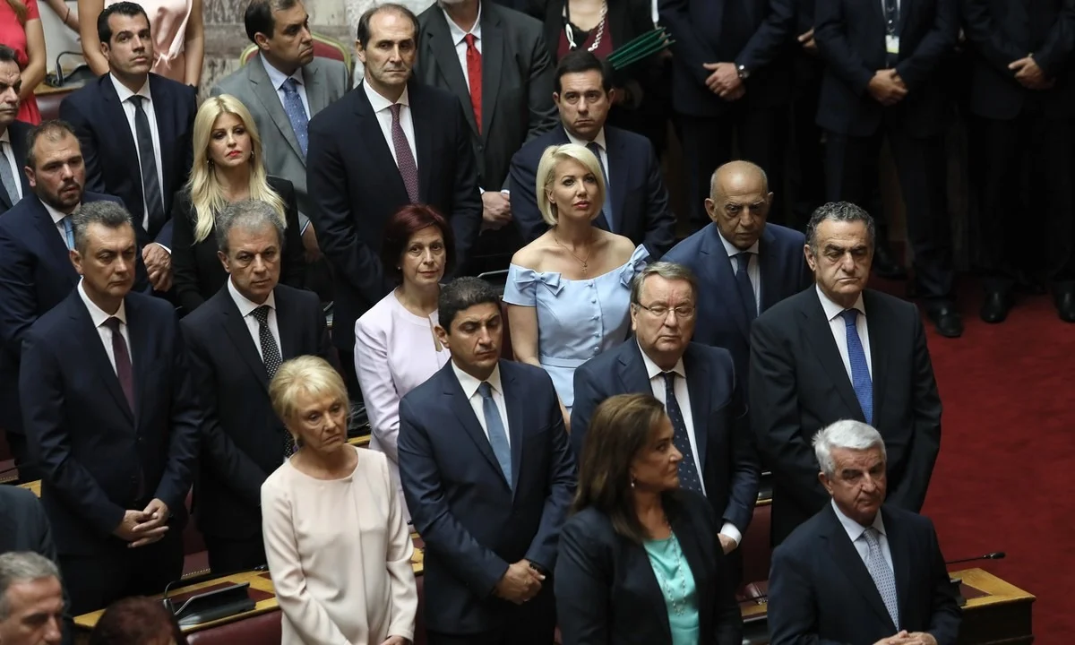 Νέα σενάρια ανασχηματισμού στην Κυβέρνηση - Ποιος πάει πού