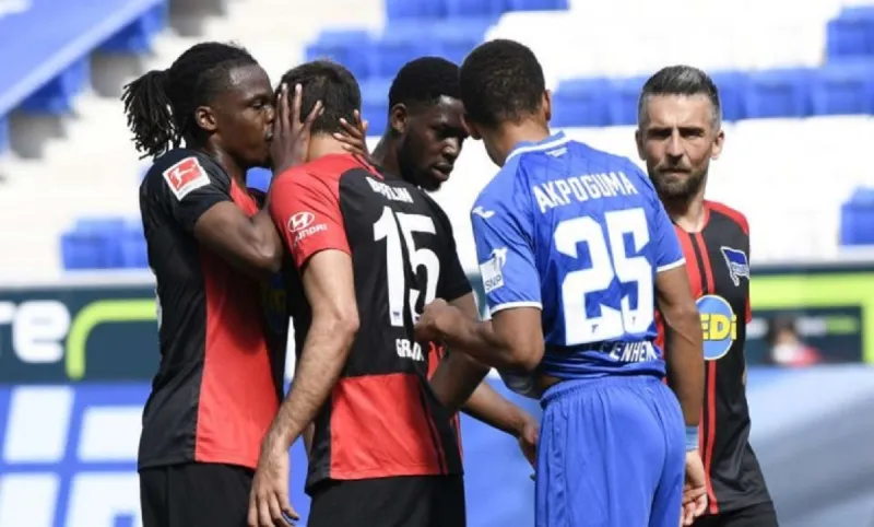 Αυστηρές συστάσεις από τη Bundesliga για τους... θερμούς πανηγυρισμούς (vid)
